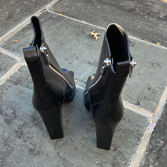 Rachel Zoe Black Leather Zipper Open Toe Heeled Ankle Booties - Picture 4 of 12